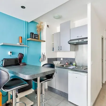 Studio Avec Balcon Bastille-charonne * Paris